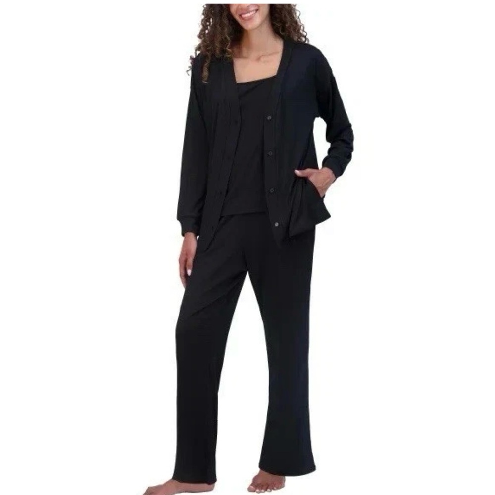 Live 2 Lounge Ladies' 3 piece Essentials Lounge Set